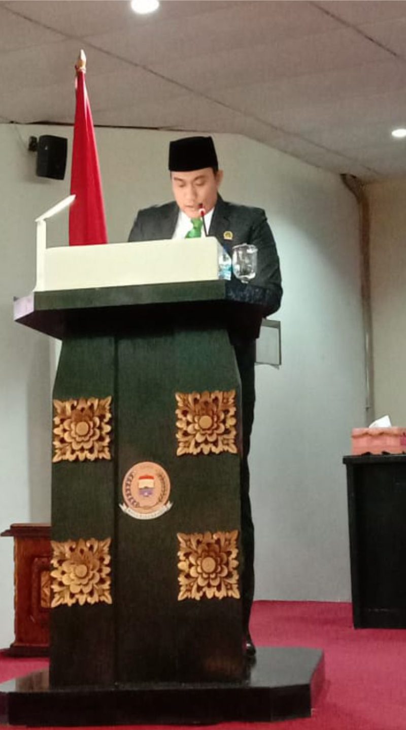Harya Prathysta Endhie Putra SH MH dari komisi II