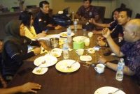 Jelang rapat kerja daerah (rakerda), Dewan Pimpinan Wilayah (DPW) Ikatan Wartawan Online (IWO) Sumatera Selatan tertibkan administari kepengurusan dalam rapat pembahasan rakerda yang dilaksanakan di Volum Café Palembang, Sabtu (11/1/2020).