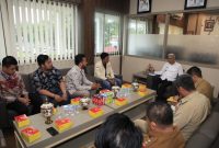 Wakil Gubernur Sumsel Ir H Mawardi Yahya menerima Dewan Pimpinan Nasional Perhimpunan Mahasiswa Hukum Indonesia dalam rangka Simposium Hukum Nasional dan Rapat Pimpinan Nasional Perhimpunan Mahasiswa Hukum Indonesia (RAPIMNAS PERMAHI 2020) pada tanggal 18-21 Februari 2020 mendatang.