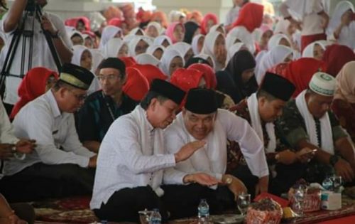 WIDEAZONE.COM, OGAN ILIR - Ketua Dewan Perwakilan Rakyat Daerah (DPRD) Kabupaten Ogan Ilir Soeharto HS SH menghadiri acara pembukaan Musabaqoh Tilawatil Quran MTQ Tingkat Kabupaten Ogan Ilir yang ke XXVII Tahun 2020.