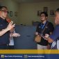 Kepala Kantor Beacukai Palembang Abdul Harris bersama Kasi PLI Dwi Harmanto mengunjungi Kantor Pos Lalu Bea yang terletak di Jalan Merdeka Palembang, Rabu (15/01/2020).