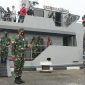 Kedatangan Pangkogabwilhan 1 serta rombongan di Mako Lantamal XII/Pontianak ini menggunakan Kapal AL Lemukutan dari Satuan Patroli Lantamal XII, Jeruju. 