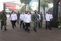 Menko Polhukam berikan sambutan di acara Apel Danrem dan Dandim Terpusat 2020 di Markas Besar TNI AD, Kamis pagi (12/11).