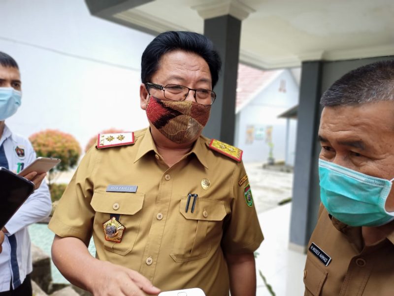 Plt Kepala Dinas Pendidikan Provinsi Sumsel Riza Pahlevi 