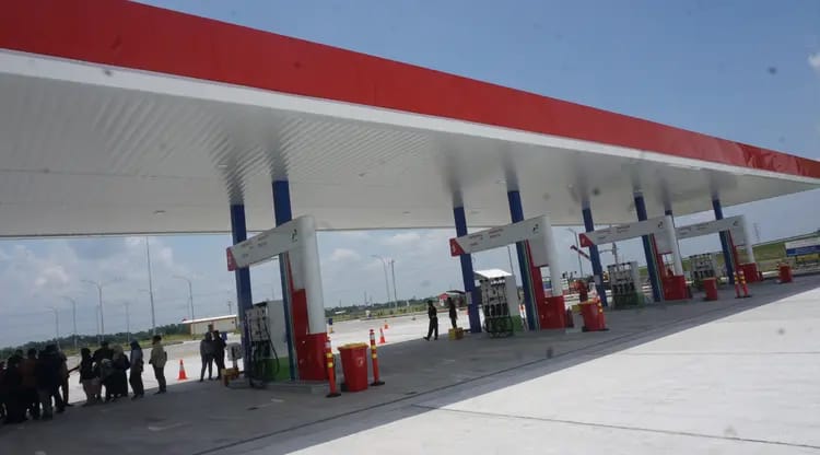 SPBU di Tol Trans Sumatera