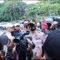 Kasubid Penerangan Masyarakat (Penmas) AKBP Iraliansah SH saat diwawancarai
