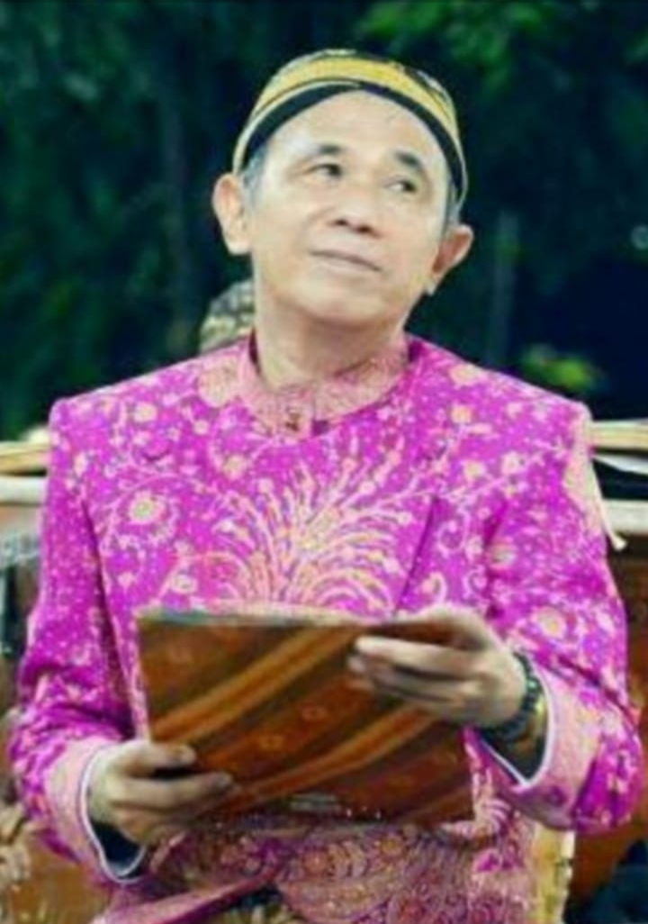 Almarhum H Suparno Wonokromo
