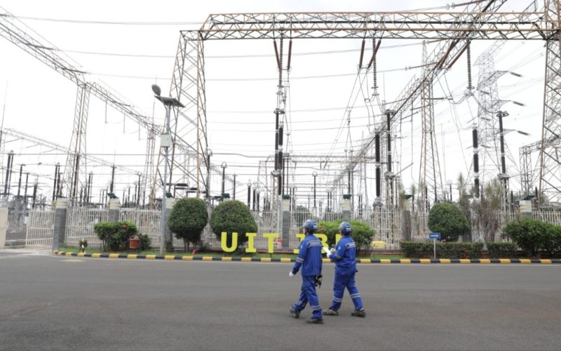 PLN menyiagakan 40 ribu personil kelistrikan, termasuk Pasukan Dalam Keadaan Bertegangan (PDKB).