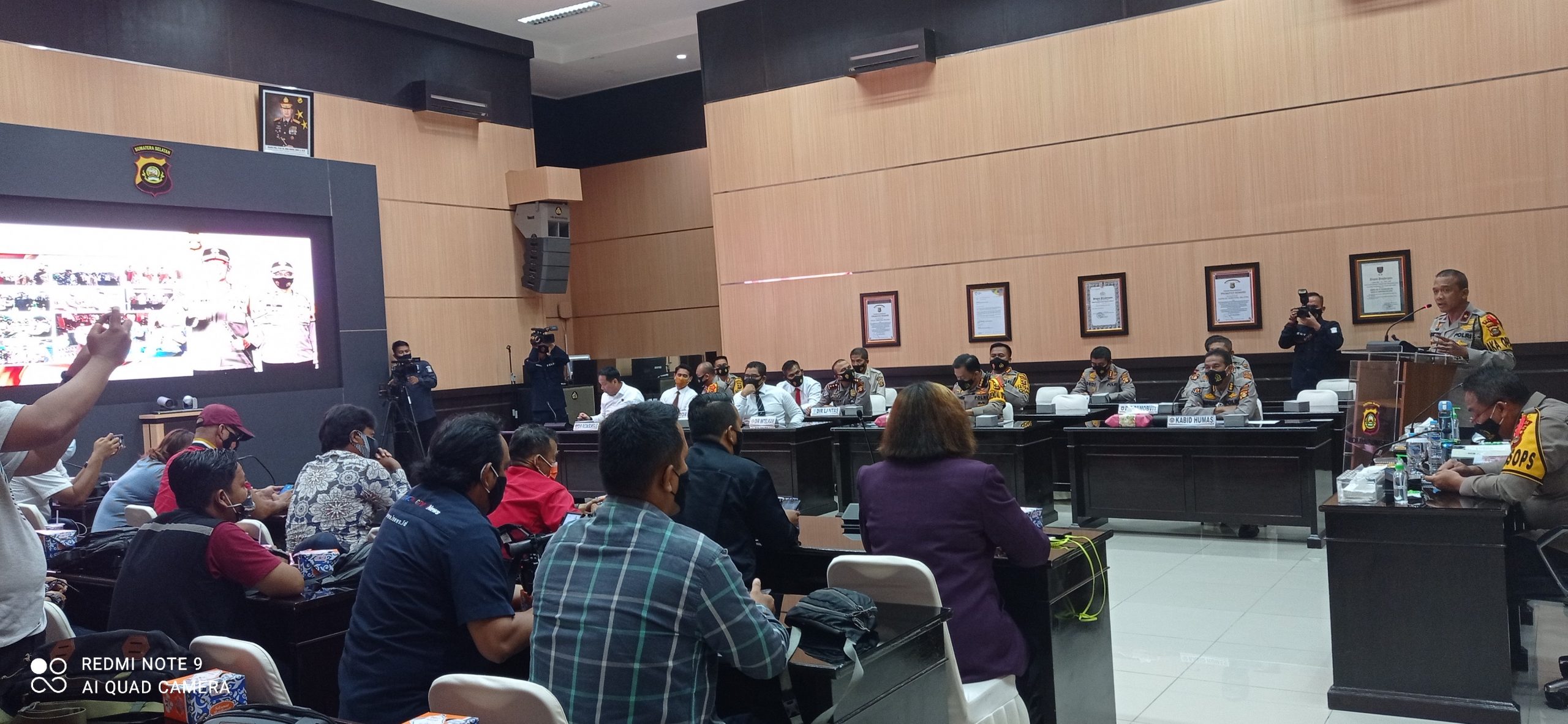 Suasana jumpa pers Akhir Tahun di Gedung Promoter lantai III, Rabu (30/12/2020). 