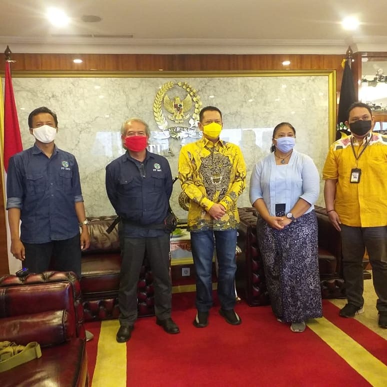 Ketua PP IWO Jodhi Yudono bersama Ketua MPR Bambang Soesatyo