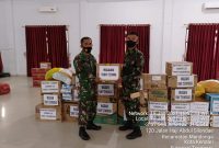 Batalyon Infanteri (Yonif) 725/Woroagi turut serta berperan dalam kegiatan penangan bencana Gempa Bumi yang melanda wilayah Majene, Sulawesi Barat (Sulbar) pada Jumat (15/1/2021) lalu, dengan menyalurkan Bantuan Sosial ( Bansos) untuk masyarakat yang terdampak bencana gempa Sulbar.
