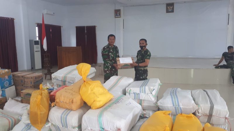Kodim Kolaka Salurkan Bantuan Gempa Sulbar