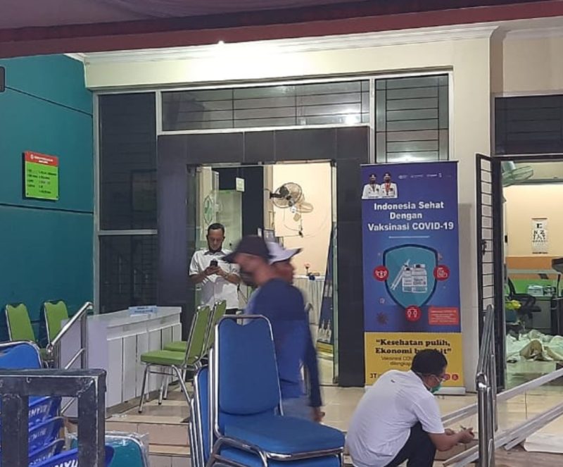 Kepala Kepolisian Daerah Sumatera Selatan (Kapolda Sumsel) Irjen Pol Prof Dr Eko Indra Heri S MM bersama Gubernur Sumsel Herman Deru akan melakukan vaksinasi COVID-19 di Puskesmas Gandus jalan TP Sopyan Kenawas nomor 690 Kelurahan Gandus Palembang. 