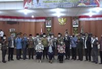 Dewan Perwakilan Rakyat Daerah Kabupaten Ogan Ilir (DPRD OI) menggelar rapat Paipurna dengan agenda pengumuman hasil penetapan Pasangan Calon (Paslon) Bupati dan Wakil Bupati OI Masa Jabatan 2021 – 2026, bertempat di ruang rapat paripurna DPRD OI Tanjung Senai Indralaya, Minggu (24/01/2021).