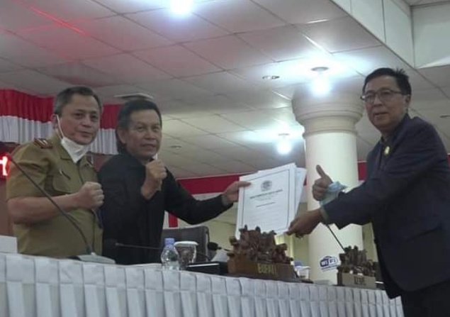 Dewan Perwakilan Rakyat Daerah Kabupaten Ogan Ilir (DPRD OI) menggelar rapat Paripurna Penetapan Program Pembentukan Perda OI Tahun Anggaran 2021, bertempat dir uang rapat paripurna DPRD OI Tanjung Senai Indralaya, Senin (18/01/2021).