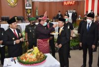 Dewan Perwakilan Rakyat Daerah (DPRD) Kabupaten Ogan Ilir menggelar Paripurna HUT Kabupaten Ogan Ilir (OI) ke 17 dengan Protokol Kesehatan, bertempat di gedung paripurna DPRD OI, KPT Tanjung Senai, Kamis (07/01/2021).