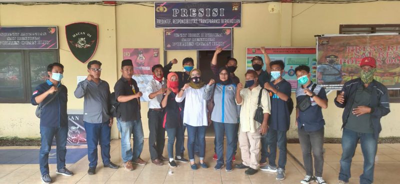 Henny Primasari yang berprofesi sebagai jurnalis di Kabupaten Ogan Ilir menjadi sasaran ujaran kebencian di media sosial Facebook (medsos FB).
