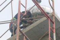 Kubah Menara Masjid Nurul Iman Selesai Dipasang