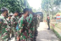 Semangat Kejar Target, Satgas TMMD Laksanakan Doa Bersama sebelum Terjun ke Lokasi