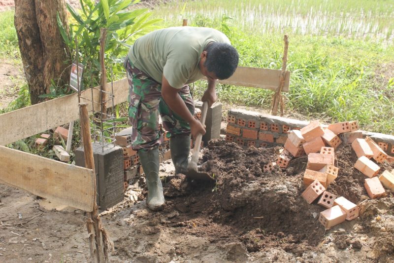 Pembangunan MCK Sudah Tahap Pemasangan Pondasi