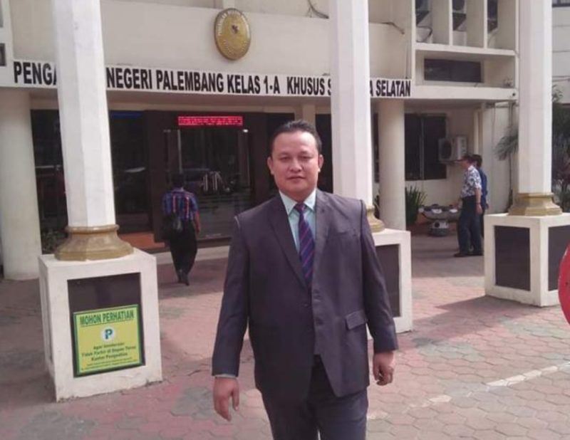 Praktisi Hukum Anwar Sadad SH