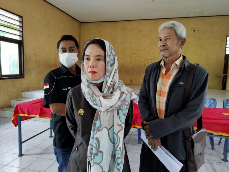 Ketua BPD Sakatiga Seberang Sumita