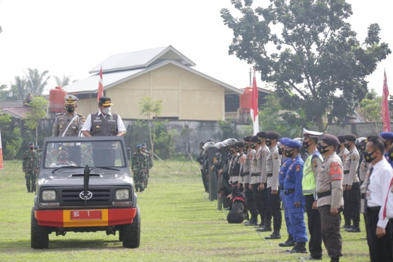 Antisipasi Gangguan Keamanan Jelang Idul Fitri, Herman Deru Pimpin Apel Gabungan Ketupat Musi