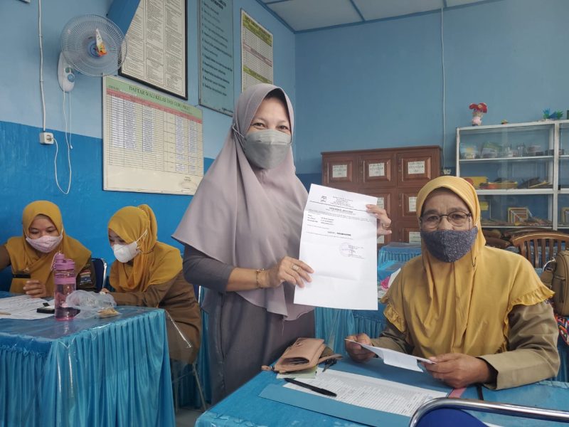 Kepala SDN 30 Palembang, Sukmaesi SPd MSi