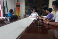 Kadis PMD Muba H Richard Cahyadi AP MSi dimintai keterangan oleh awak media terkait dugaan tindakan asusila Kades MY