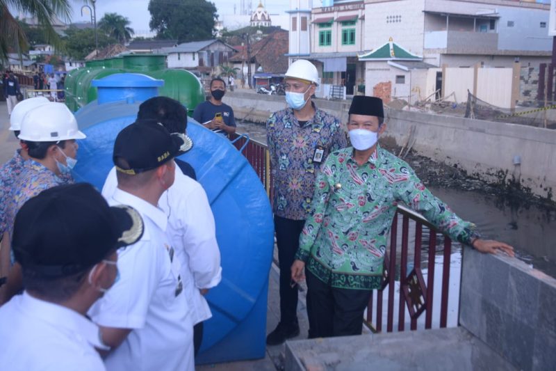 Walikota Palembang H Harnojoyo kembali meninjau progres pembangunan Sekanak Lambidaro. 