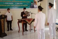 Hari ini serah terima jabatan (Sertijab) kepada PJ Kades dua desa tersebut dipimpin langsung oleh Camat Plakat Tinggi Yugo Falintino SSTP MSi, bertempat di Aula kecamatan, Kamis (17/6/2021).