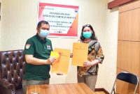 PT Bank Maspion Tbk Cabang Palembang Resmi menjalin kerjasama dengan LMP Mada Sumsel yang langsung ditanda tangani oleh Kamada LMP Sumsel Prof DR HM Edwar Juliartha MM yang didampingi Ketua Harian LMP Mada Sumsel Juniar Suni, Kamis (17/6/2021).