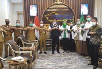 Gubernur Sumsel Herman Deru terus berupaya memeratakan pembangunan baik fisik maupun non fisik. Termasuk diantaranya pembangunan bidang kesehatan dengan meningkatkan pelayanan mulai dari tingkat Puskesmas hingga Rumah Sakit.