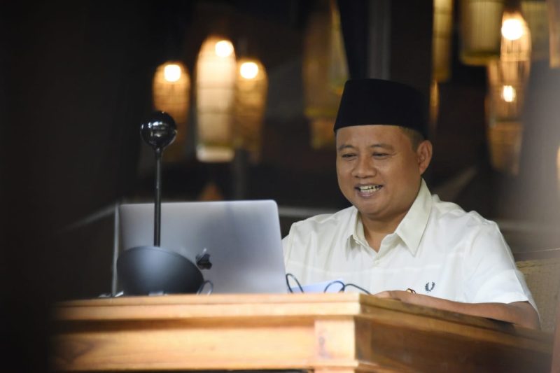 Wakil Gubernur Jawa Barat, Uu Ruzhanul Ulum