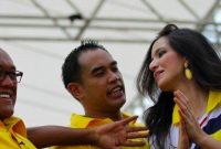 Abrizal Bakrie, Ardi Bakrie dan Nia Ramadhani 