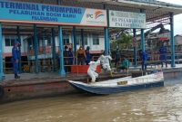 Ditpolairud Polda Sumsel Hadirkan Ambulans Apung Tangani COVID
