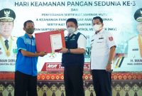 Peringati HKPS, Herman Deru Motivasi Petani Memiliki Jiwa Wirausaha