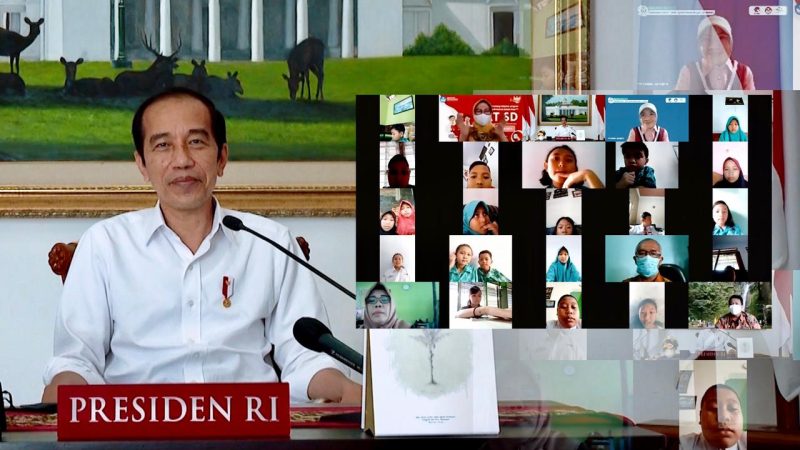 Presiden Jokowi pada Puncak Peringatan Hari Anak Nasional 2021, secara virtual, Jumat (23/07)
