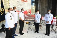 Kemenkumham Salurkan Puluhan Ribu Paket dan Dana Rp700 Juta kepada Masyarakat Terdampak COVID-19