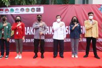30 Tahun Mengabdi, Alumni Akpol 91 dan Mahasiswa Gencarkan Vaksinasi Percepat Herd Immunity