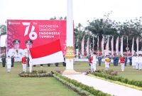 Upacara Kemerdekaan Republik Indonesia ke 76 di Griya Agung Palembang, Selasa (17/8/2021)