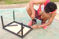 Mahasiswa itu bernama Aditya Joko Pratama dan Choirul Candra yang menciptakan alat inovasi modifikasi untuk olahraga atau Backhand Service Kit (BS-Kit) dan Pylometric Jump Box Portable (PJB).
