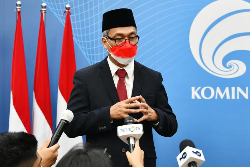 Direktur Jenderal Informasi dan Komunikasi Publik (IKP) Kementerian Kominfo, Usman Kansong memberikan keterangan usai dilantik oleh Menteri Kominfo, Johnny G Plate