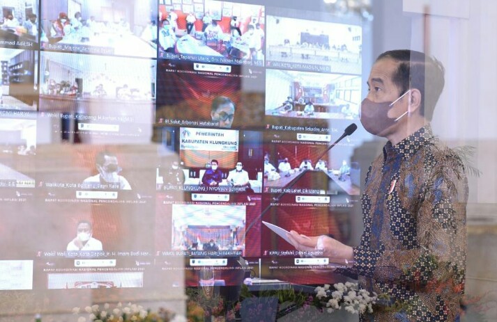 Presiden Joko Widodo (Jokowi) memberikan arahan dalam peresmian pembukaan Rapat Koordinasi Nasional (Rakornas) Pengendalian Inflasi 2021 di Istana Negara, Jakarta, Rabu, 25 Agustus 2021.