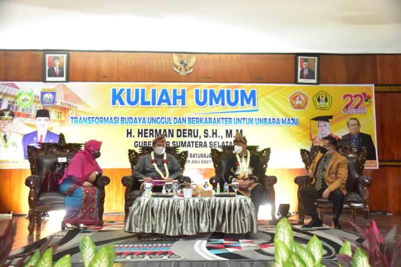 Herman Deru Beri Kuliah Umum di Universitas Baturaja