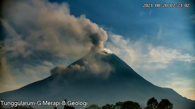 Gunung Merapi (foto: BNPB)
