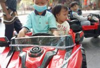 Ilustrasi anak anak sedang bermain