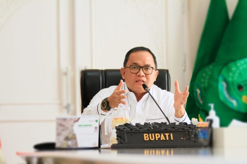 Bupati Dr Dodi Reza Alex Noerdin Lic Econ MBA membuka Musyawarah Anggota Ikatan Keluarga Pelajar Mahasiswa (IKPM) Muba di Jogjakarta, secara virtual, Senin (23/8/2021).