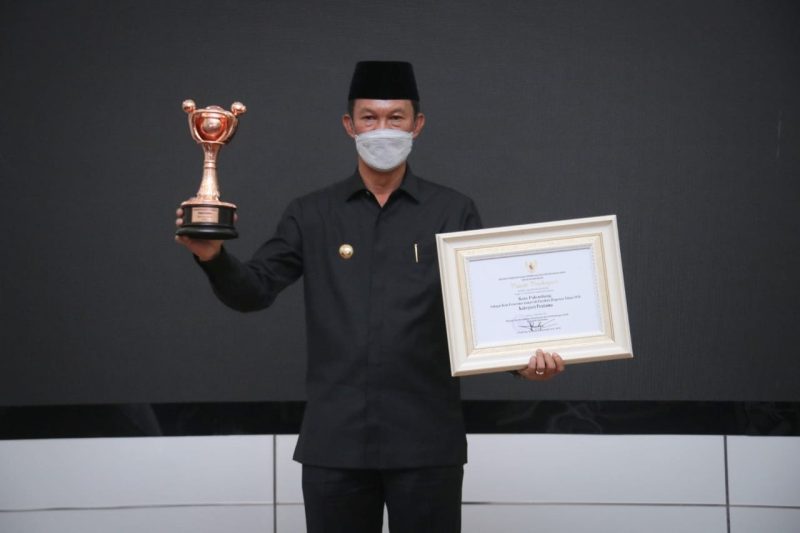 Pemerintah Kota Palembang kembali mengukir prestasi di tingkat Nasional, kali ini Penghargaan Anugera Parahita Ekaprya [APE] dengan kategori  Pratama dari Menteri Pemberdayaan Perempuan dan Perlindungan Anak [PPPA] I Gusti Ayu Bintang Darmawati.