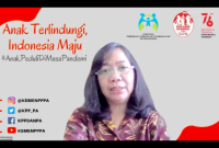 Deputi Bidang Pemenuhan Hak Anak Kemen PPPA, Agustina Erni dalam Rapat Koordinasi Informasi Layak Anak Wilayah II